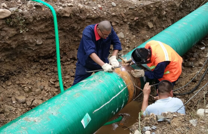 江蘇新澎-非開挖內襯不銹鋼復合鋼管修復的經濟價值